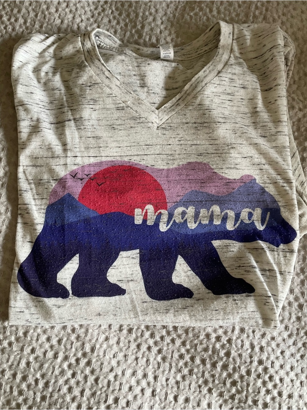Bella Canvas “Mama Bear” Graphic Tee | Size M | Soft V-Neck